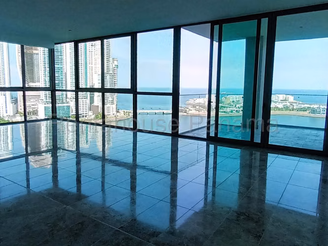 RR VENTA DE APARTAMENTO EN PAITILLA PH SEA POINT