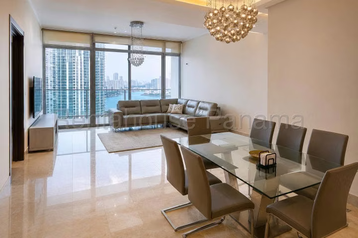 Venta de Apartamento en Punta Pacifica J1014GRR