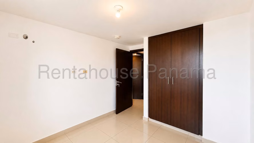 Venta de Apartamento en Condado del Rey Ph Condado Country Clu KF - Imagen 11