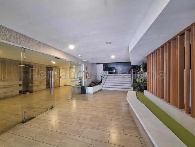 Venta de Apartamento en Villa Lucre Ph Portoalegre KF