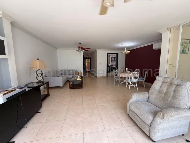 Venta de Casa en Brisas Del Golf Villa Navona KF