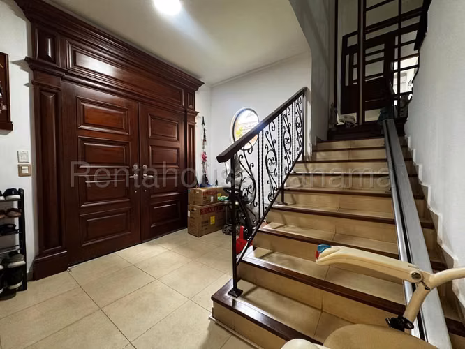 Venta de Casa en Costa Sur El Doral KF