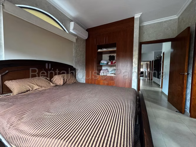 Venta de Casa en Costa Sur El Doral KF