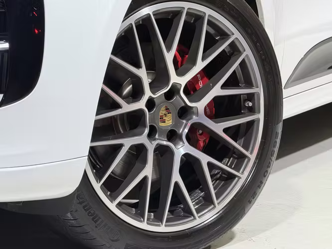 PORSCHE MACAN GTS 2020