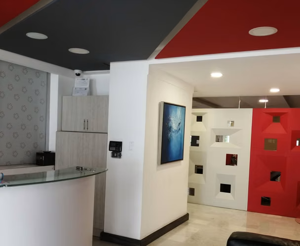 Edificio comercial en los Angeles I con 3 depósitos y 13 parking - Imagen 5