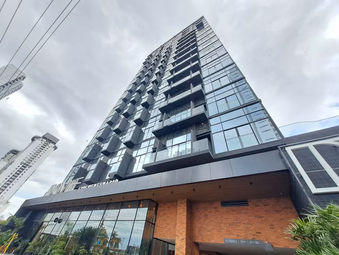apartamento amoblado o solo linea blanca - PH Dovle