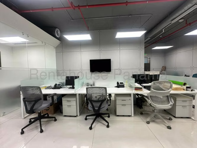 VENDO Oficina en venta en Santa María Business District 129m2 - Imagen 4