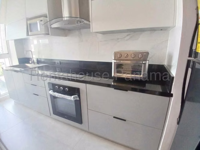Apartamento amoblado en venta PH Denovo Obarrio - Imagen 3