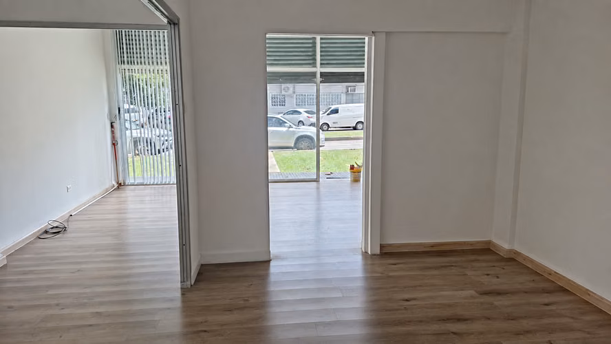Local Comercial a pasos de la Cinta Costera - Imagen 7