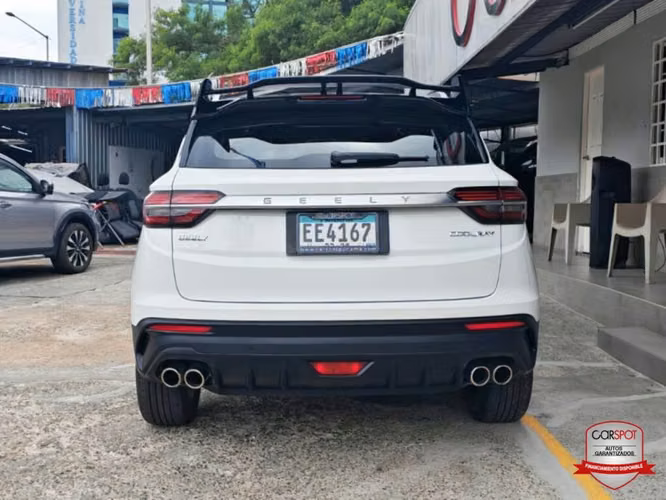 GEELY COOLRAY FULL EXTRAS 2023 - Imagen 6
