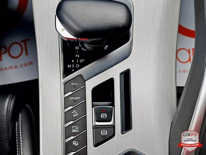 GEELY COOLRAY FULL EXTRAS 2023 - Imagen 12