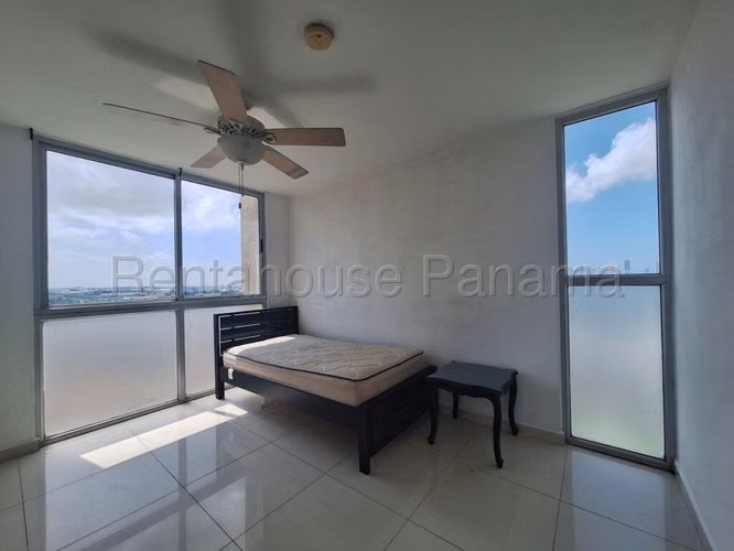 Venta de Apartamento en Villa Lucre Ph Portoalegre Solo Cliente Directo MC - Imagen 6