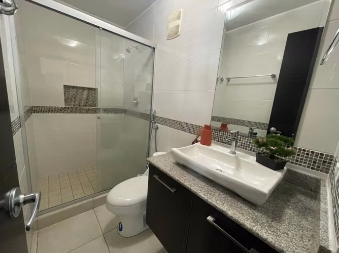 Apartamento en Edison Park I con balcón y vista a la ciudad - Imagen 12