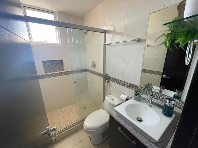Apartamento en Edison Park I con balcón y vista a la ciudad - Imagen 13