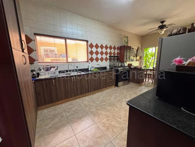 Casa en Venta en Costa del Este 27LDC1147 - Imagen 6
