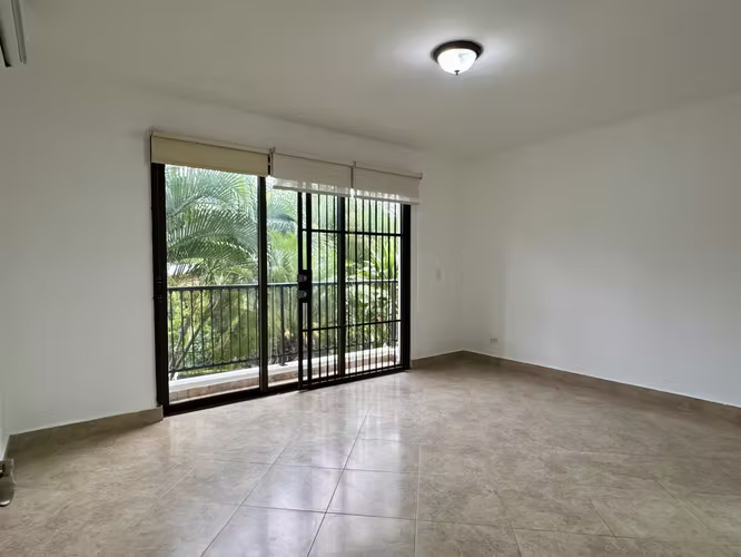 Se alquila apartamento en Embassy Club - Imagen 12