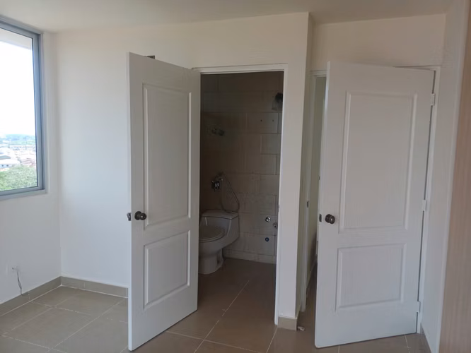 Se vende apartamento en La Fontana - Imagen 6