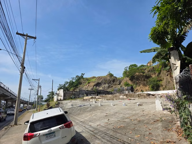 Commercial land for Sale on Transistmic Road - Amelia Denis de Icaza