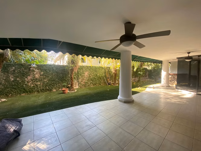 Casa en El Carmen – Alquiler y Venta