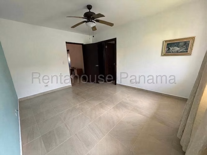 Venta de casa en Ph Villa Navona  27MVCH1168