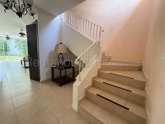 Venta de casa en Ph Villa Navona  27MVCH1168
