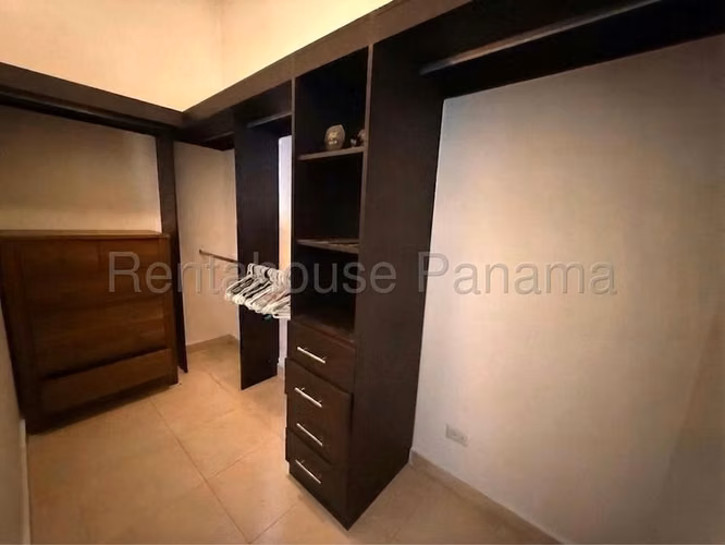 Venta de casa en Ph Villa Navona  27MVCH1168