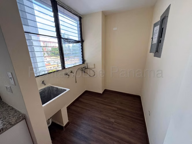 Vendo apartamento 12 de Octubre C25-8449