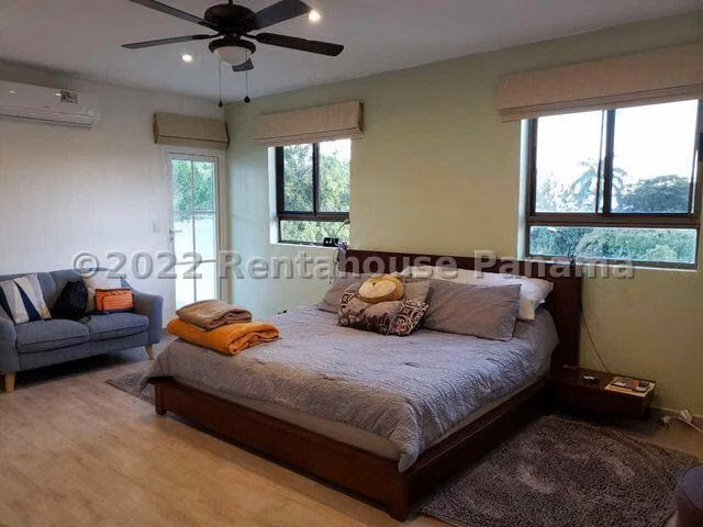 Venta de Apartamento en Diablo I3399GRR