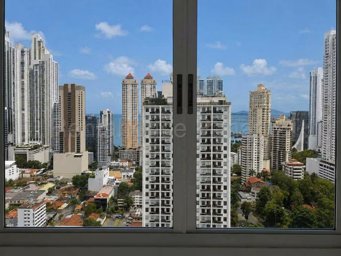 Oportunidad Venta de Apartamento en Bella Vista The Seawaves 27YCG337