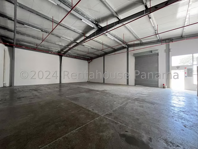 Se Vende Galera en Parque Lefevre LA27-1079 - Imagen 5