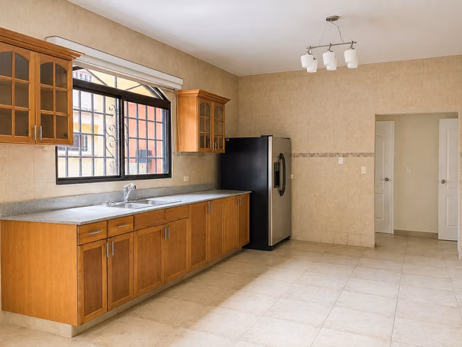 Casa en Clayton  Residencial privado I Amplia y Elegante Con patio - Imagen 8