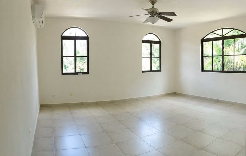 Casa en Clayton  Residencial privado I Amplia y Elegante Con patio - Imagen 11