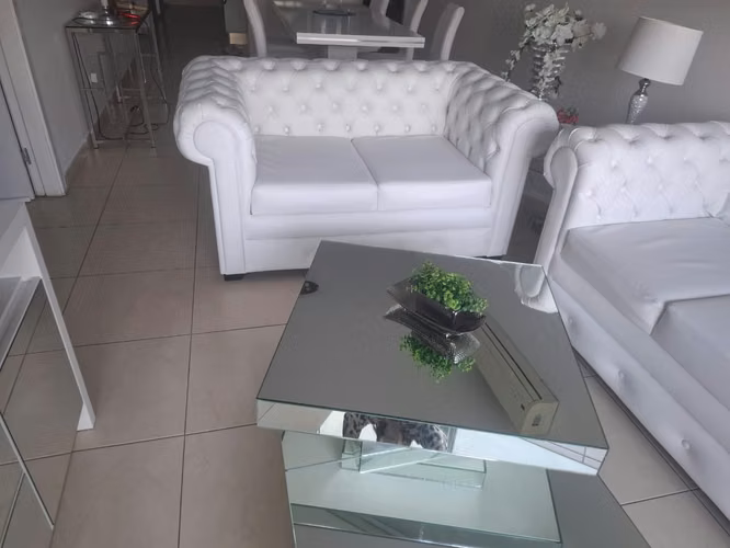 VENTA DE COMEDOR, SALA, RECIBIDOR Y MUCHO MAS
