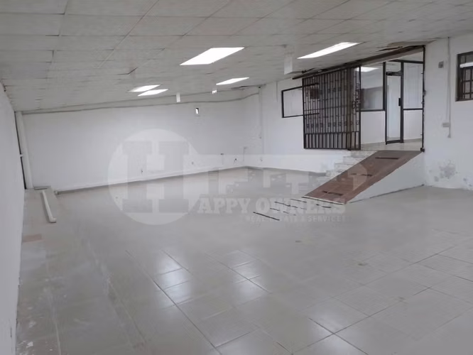 Venta de local comercial en Parque Lefevre, calle 9na. E.L