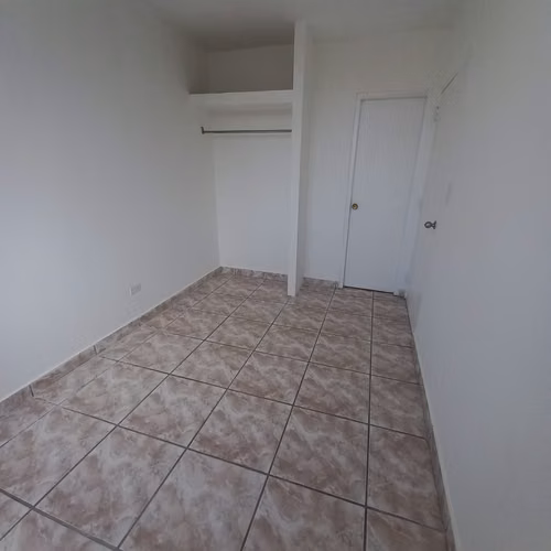 Alquilo apartamento P.H villas del Rosario-San Francisco-Detras de la Bimbo