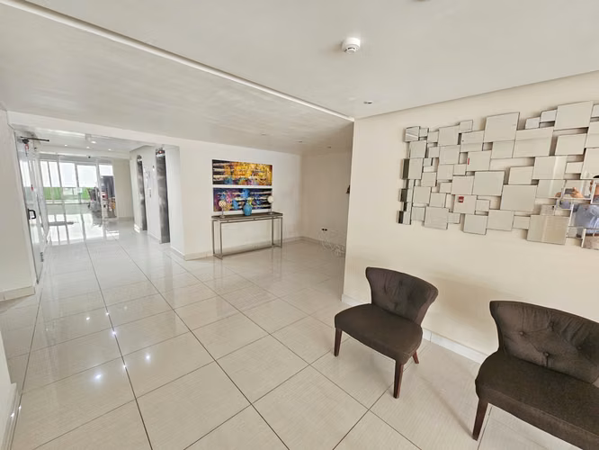 Venta de apartamento en PH Green Park - Condado del Rey. Ganga! - Imagen 3