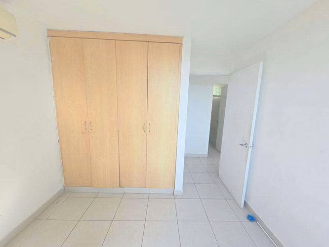 Venta de apartamento en PH Green Park - Condado del Rey. Ganga! - Imagen 6