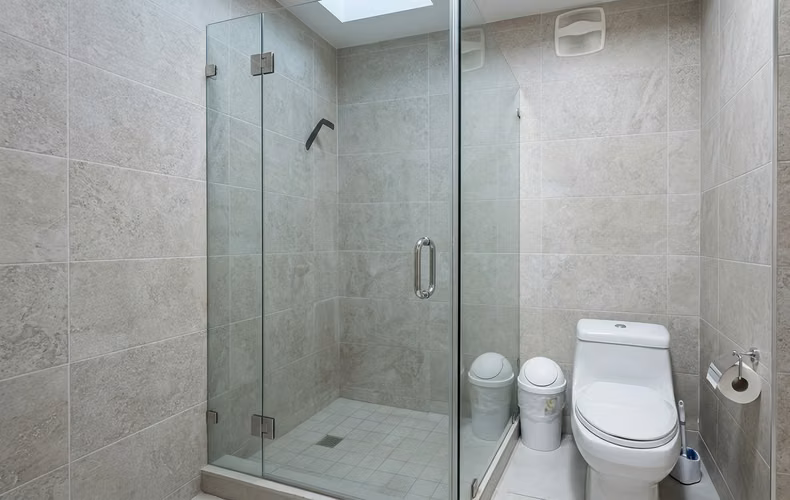 Apartamento en Obarrio I con balcon y ubicación privilegiada - Imagen 15