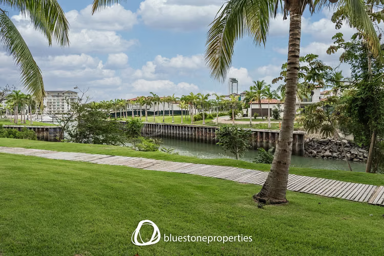 Buenaventura – Frente al Rio con Piscina – 299mts2 – 950,000 - Imagen 13