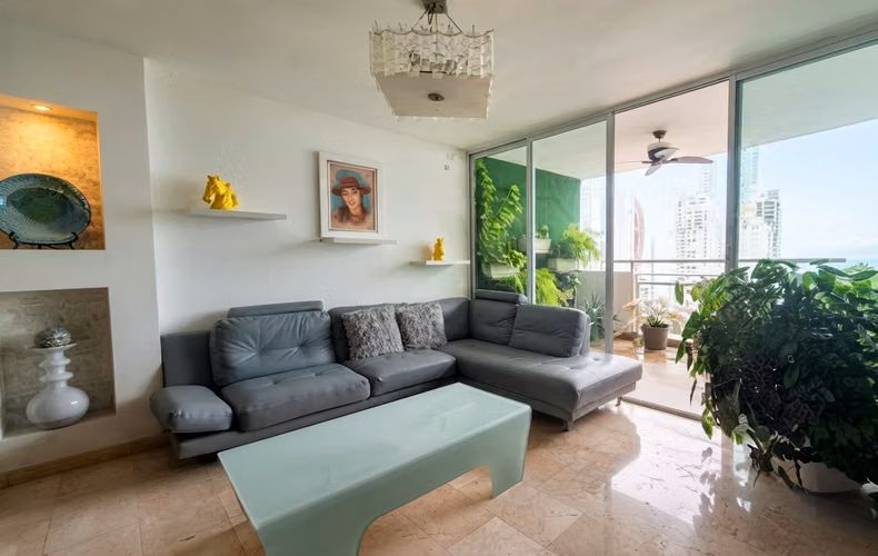 Apartamento en Punta Pacifica I con balcón y vista panorámica - Imagen 5