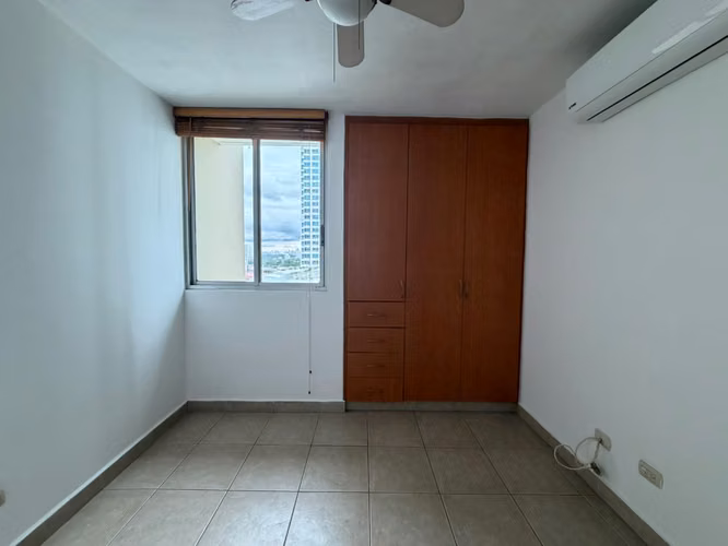 VENTA DE APARTAMENTO EN PH GREEN BAY - Imagen 11