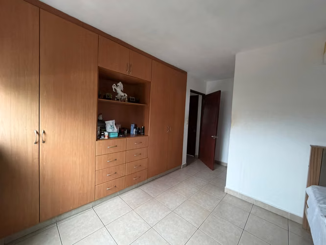 VENTA DE APARTAMENTO EN PH GREEN BAY - Imagen 8