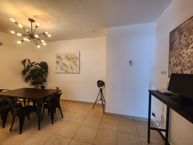 Apartamento Amoblado en Alquiler – PH San Roque, Vía España - LH - Imagen 10