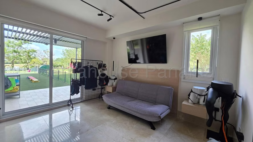 Apartamento en venta en PH Pinnacle Santa Maria