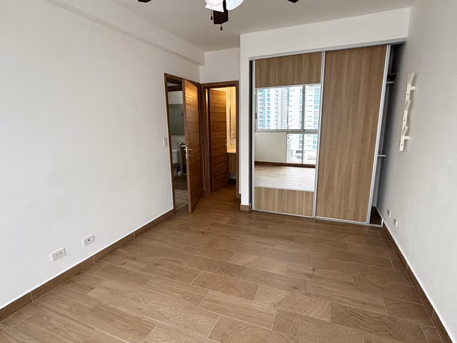 SE ALQUILA APARTAMENTO PH DYNASTY LB AVENIDA BALBOA - Imagen 10