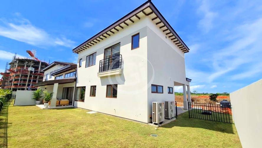 Venta Estrena Espectacular Casa The Woods Santa María - Imagen 9