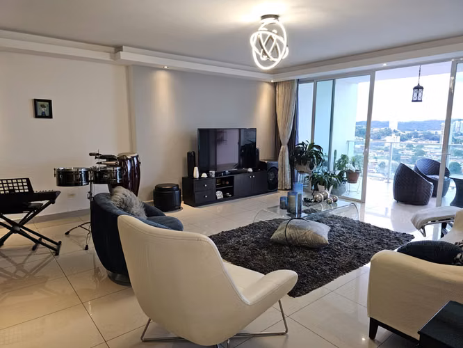Apartamento  en Hato Pintado I con balcón y amplios espacios