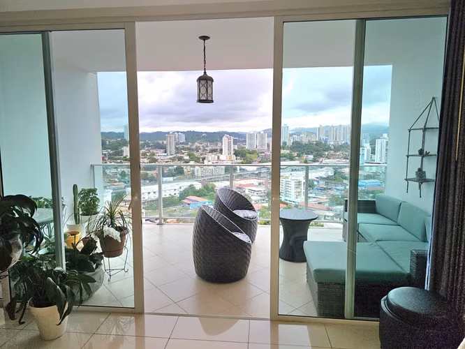 Apartamento  en Hato Pintado I con balcón y amplios espacios