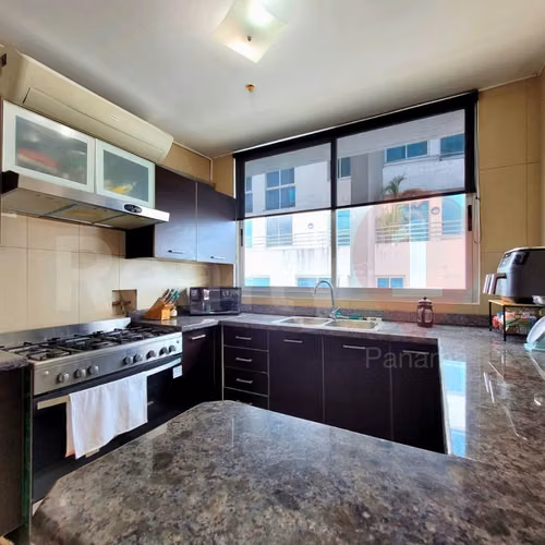 APARTAMENTO EN VENTA EN COSTA DEL ESTE – PH LATITUDE - AMOBLADO - VISTAS PANORÁMICAS AL MAR Y CIUDAD - Imagen 4