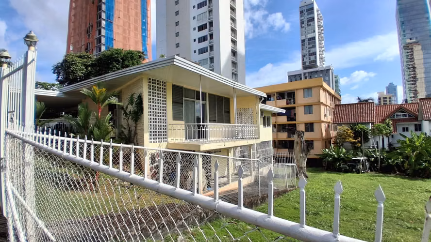 San Francisco. Calle 64. 1300mts Zon 1R6 $1,300,000.00neg - Imagen 3
